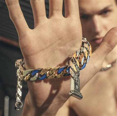 louis vuitton men's fashion jewelry.